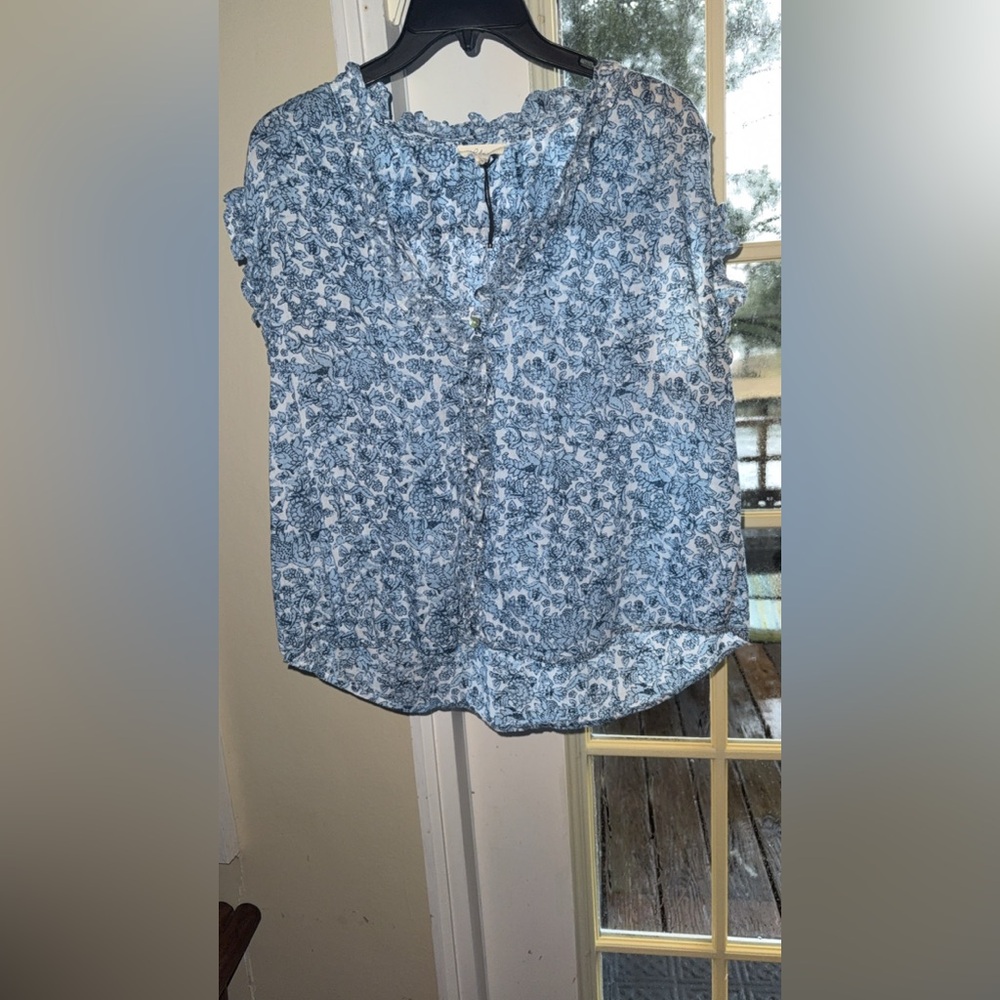 Elan Blue Floral Blouse
